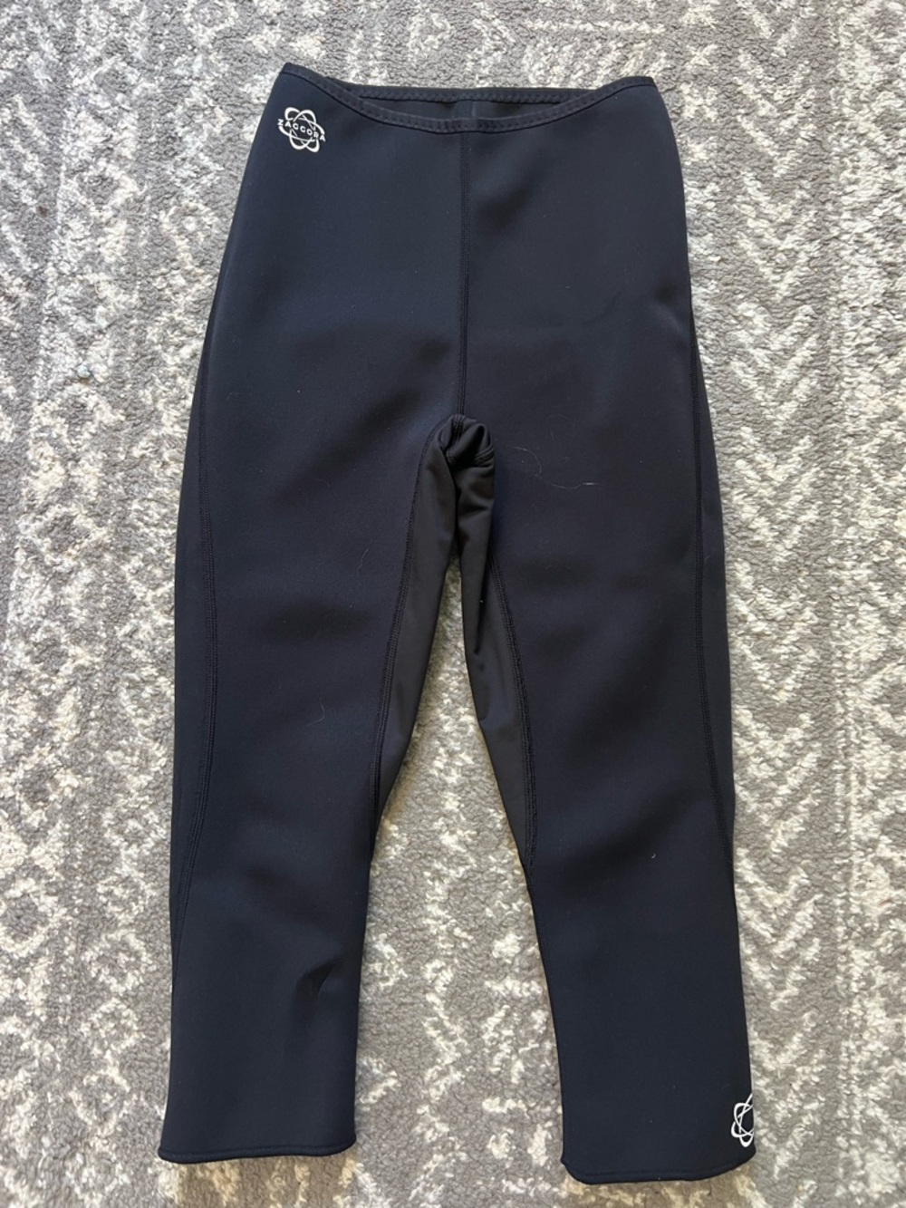 Zaggora Black Neoprene-Look Active Leggings with Small Logo size S